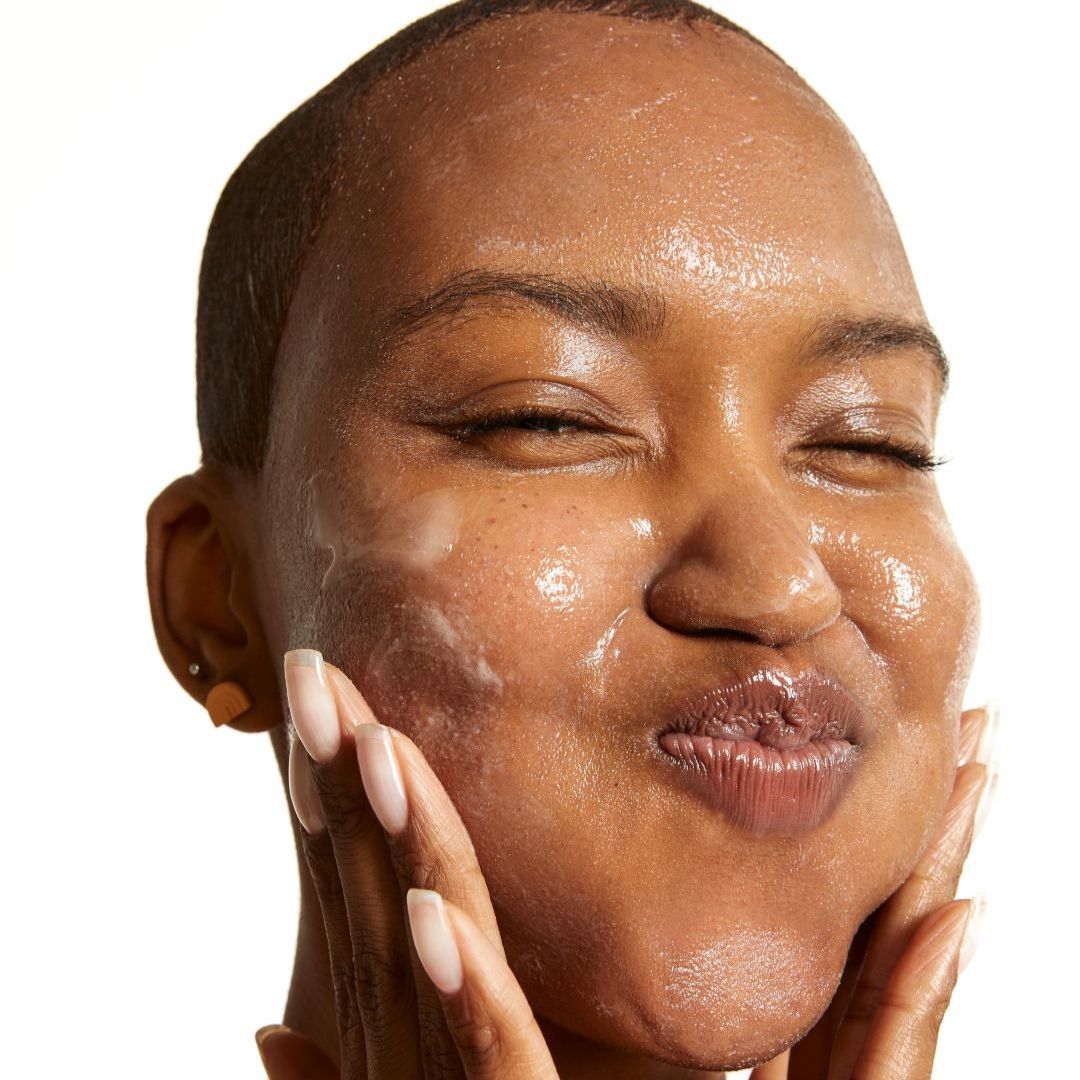 SK!N Glow Vit C + Papaya Extract Gel Cleanser + Scrub