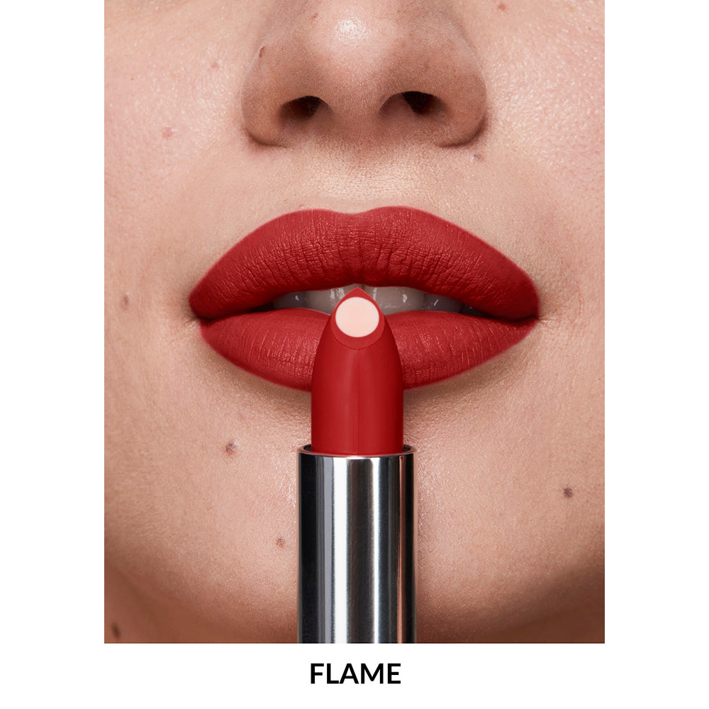 Avon Hydramatic Matte Lipstick -Hydra